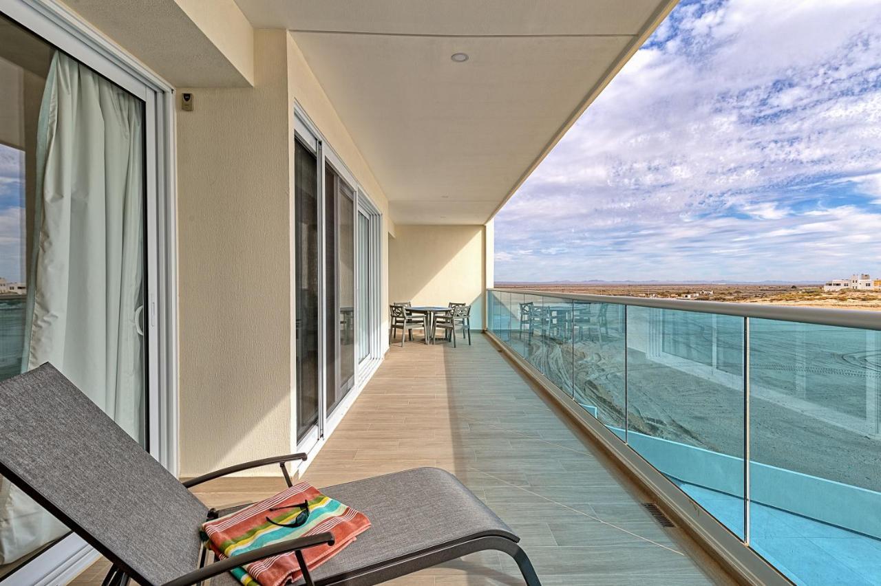 Brand New Contemporary 2 Bd Oceanfront Condo At Encantame Towers Verano E302 Playa Encanto Exterior photo
