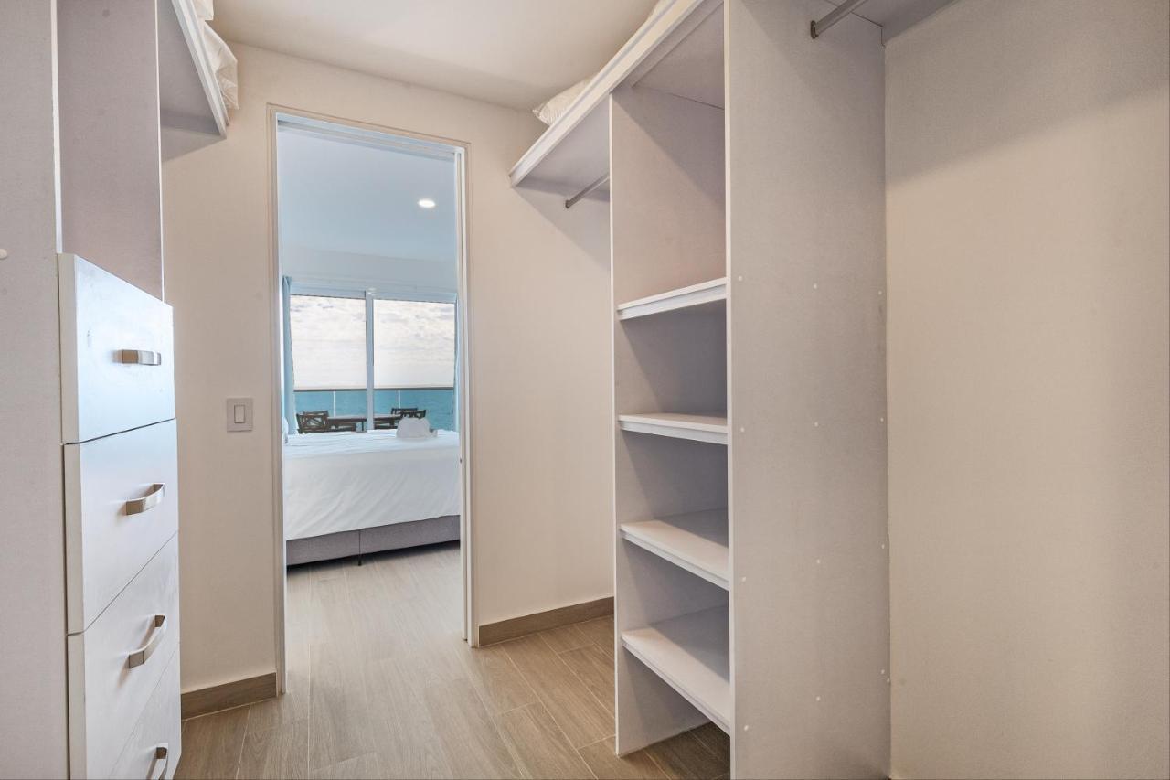 Brand New Contemporary 2 Bd Oceanfront Condo At Encantame Towers Verano E302 Playa Encanto Exterior photo