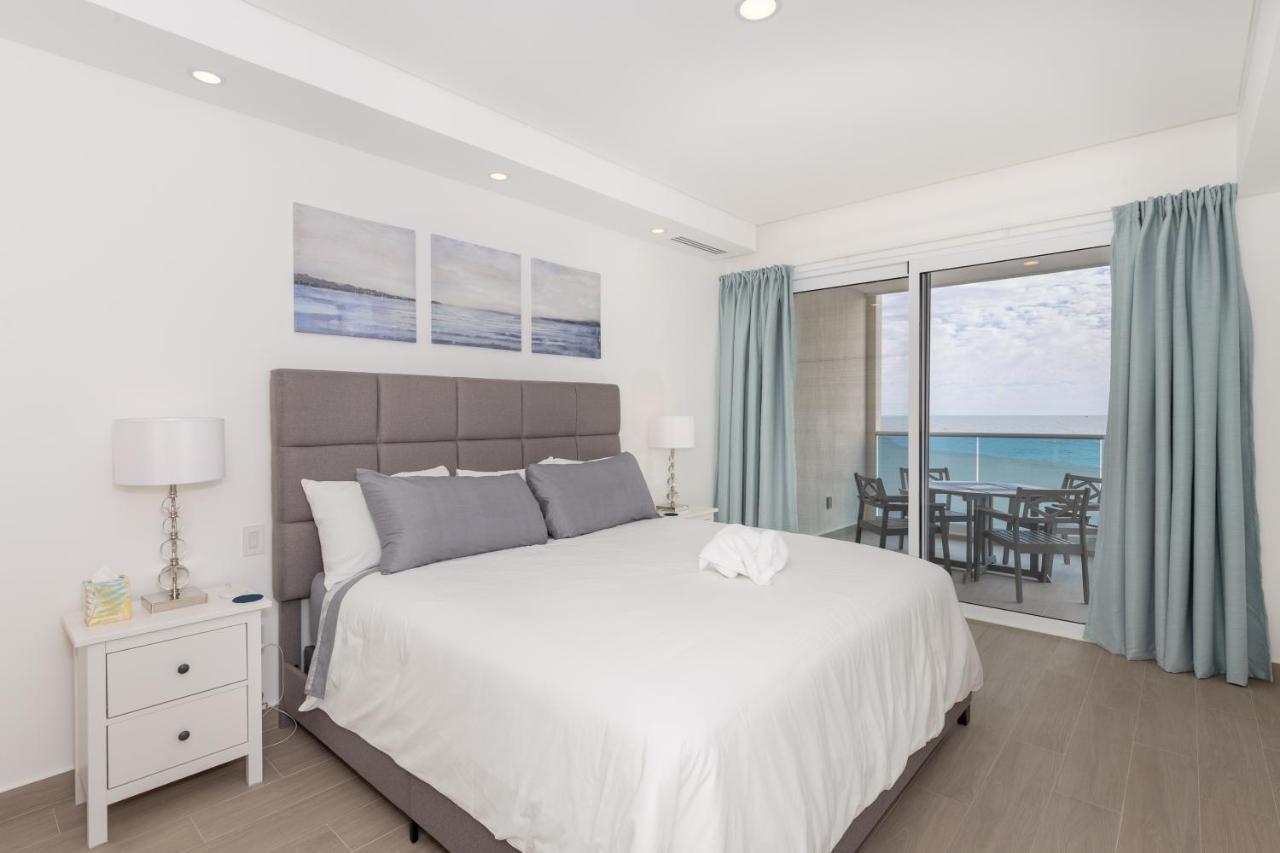 Brand New Contemporary 2 Bd Oceanfront Condo At Encantame Towers Verano E302 Playa Encanto Exterior photo